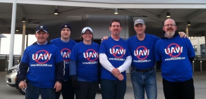 Anit-union works at Volkswagen in Chattanooga